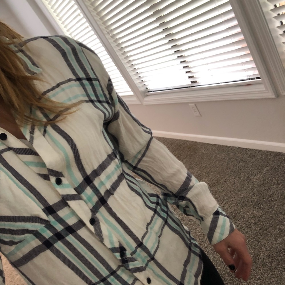 Rails Button down - Picture 4 of 6